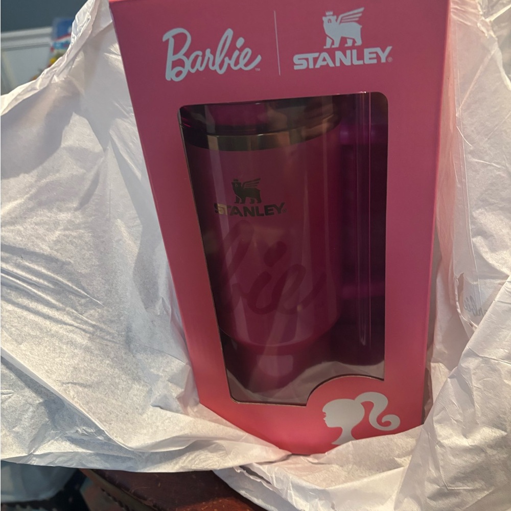 Barbie x Stanley Tumbler ICON Tumbler 40 oz Quencher NEW Pink Limited Edition